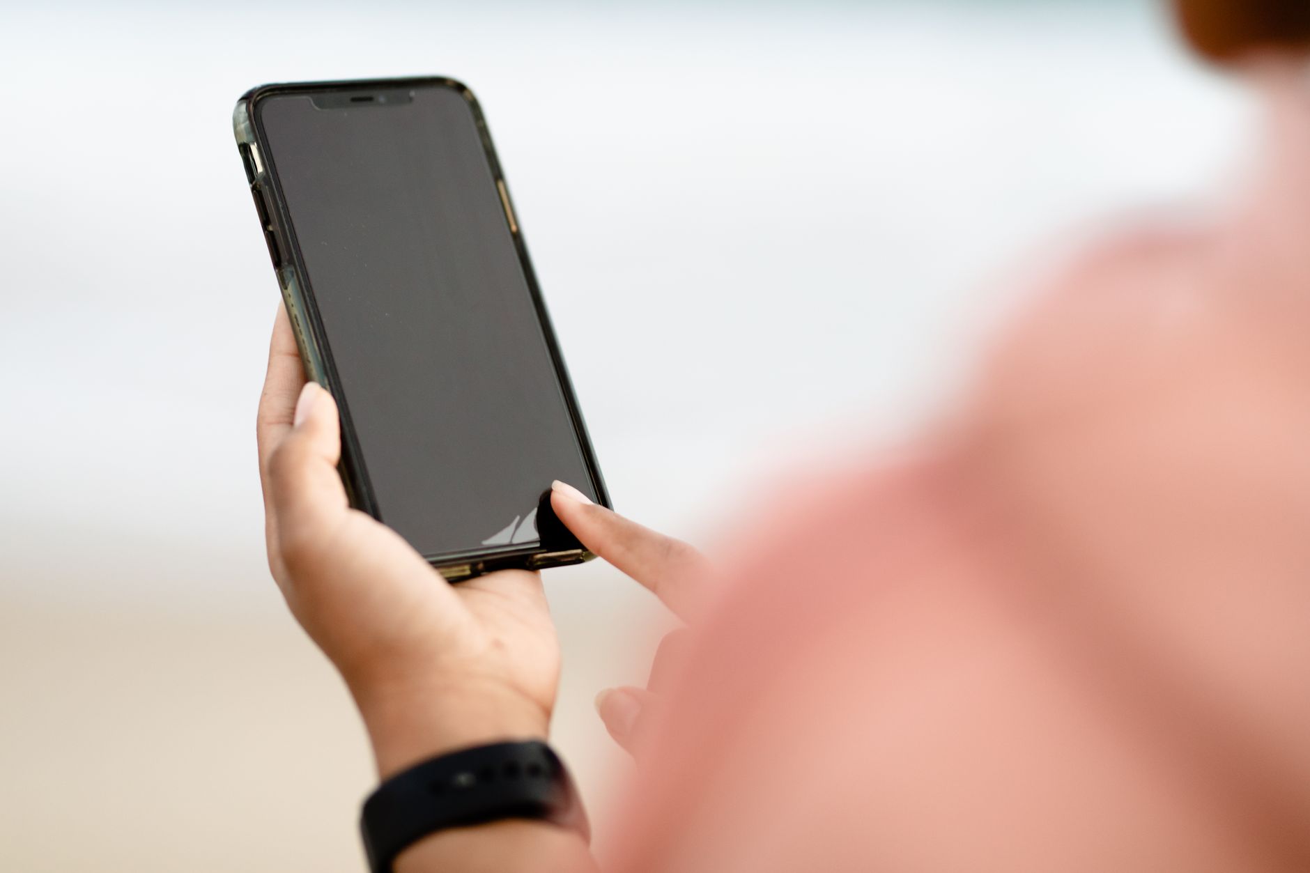 De-influencing the Ad: Why Authentic Creator 'Unsponsorships' Outperform Polished Testimonials in Static