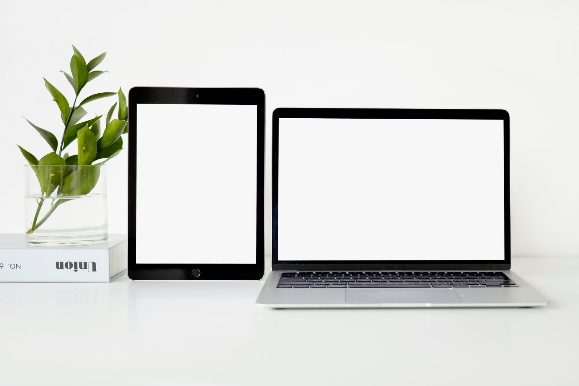 Retail Media's Static Blindspot: Why Off-Site Ads Need Unified Creative Optimization