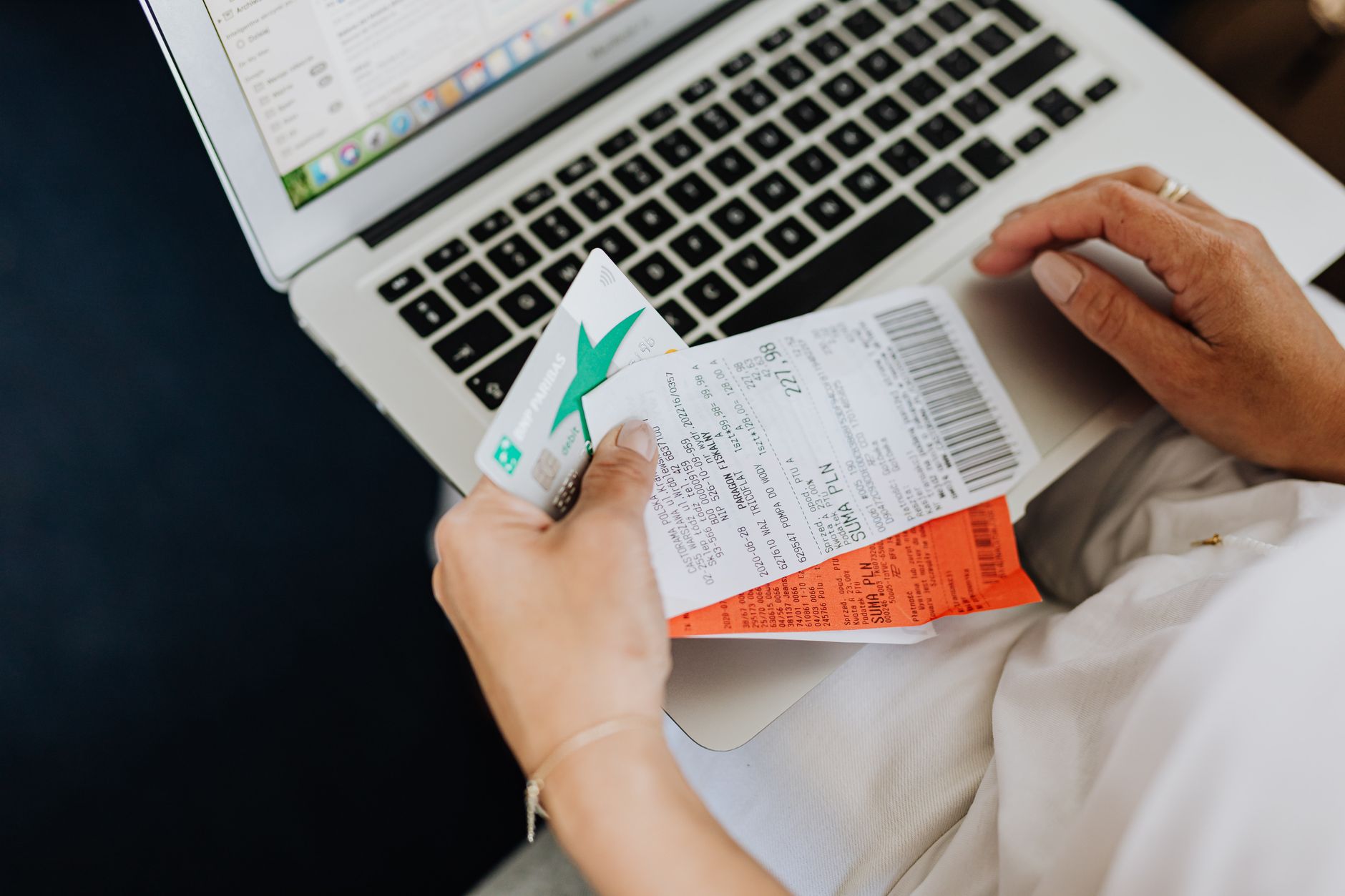 The Hook-On-Purchase Flow Bridge: Converting Deep in Ad Creative Share with Purchase Receipt or Postcode Unlocks
